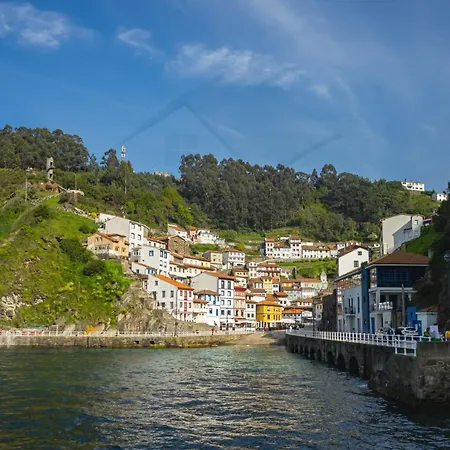 Pixueto Amarillo Apartment Cudillero