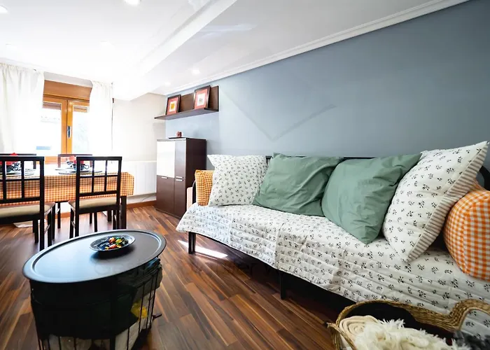 Pixueto Amarillo Apartment Cudillero